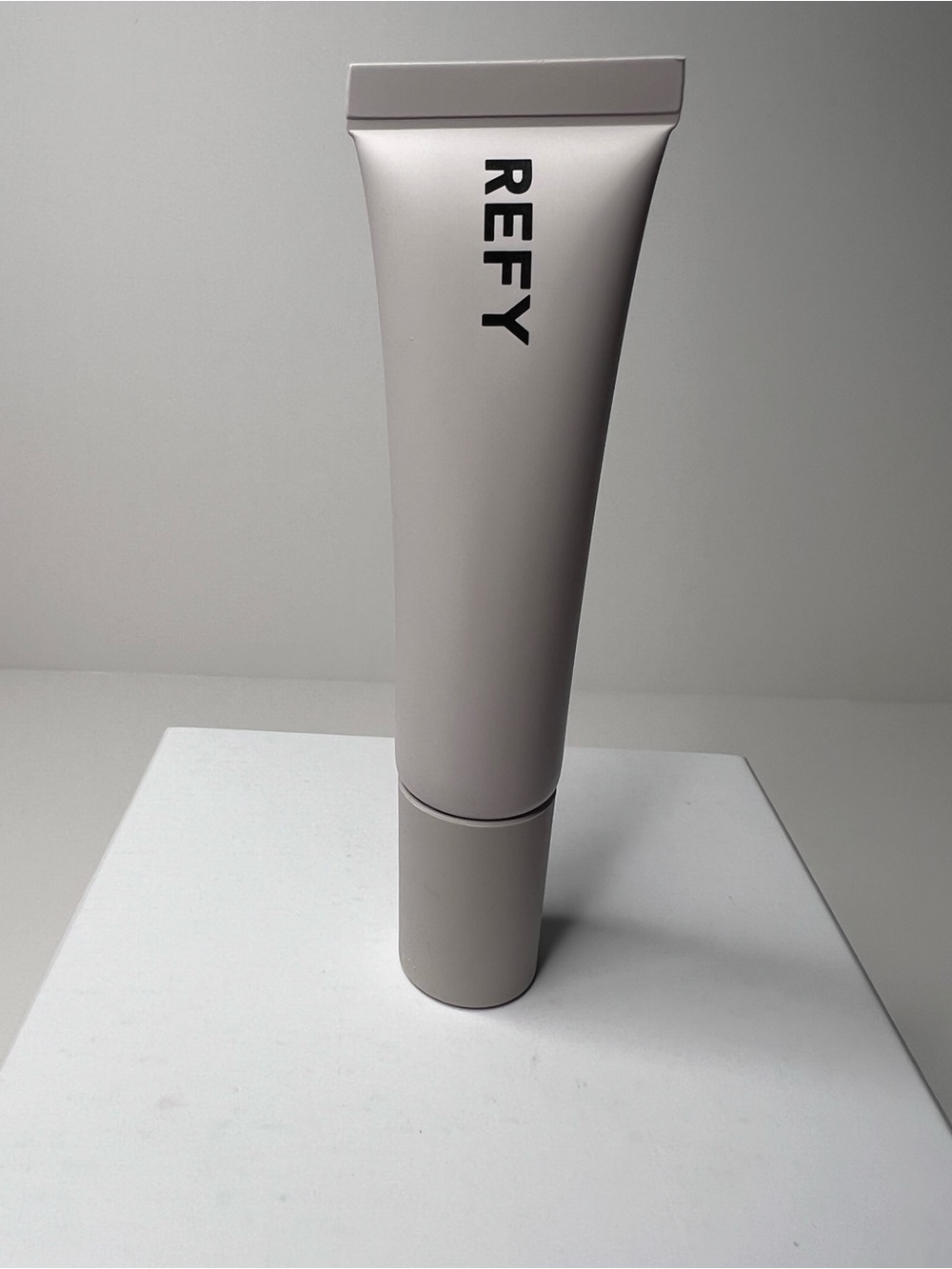 Refy Tinted Lip Gloss Full Size